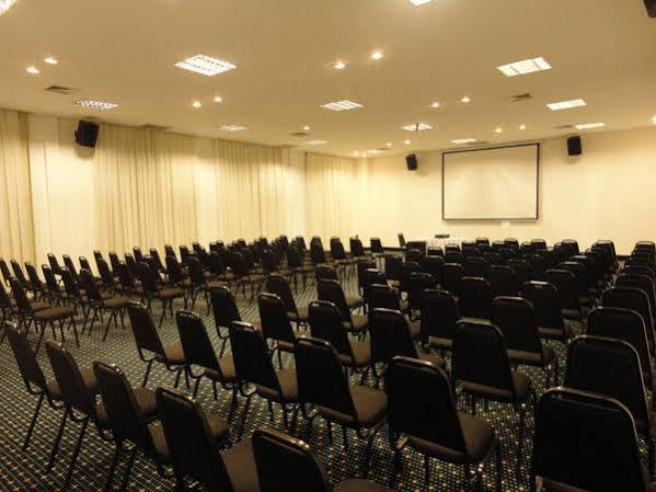 Piemonte Hotel Нова Лима Екстериор снимка